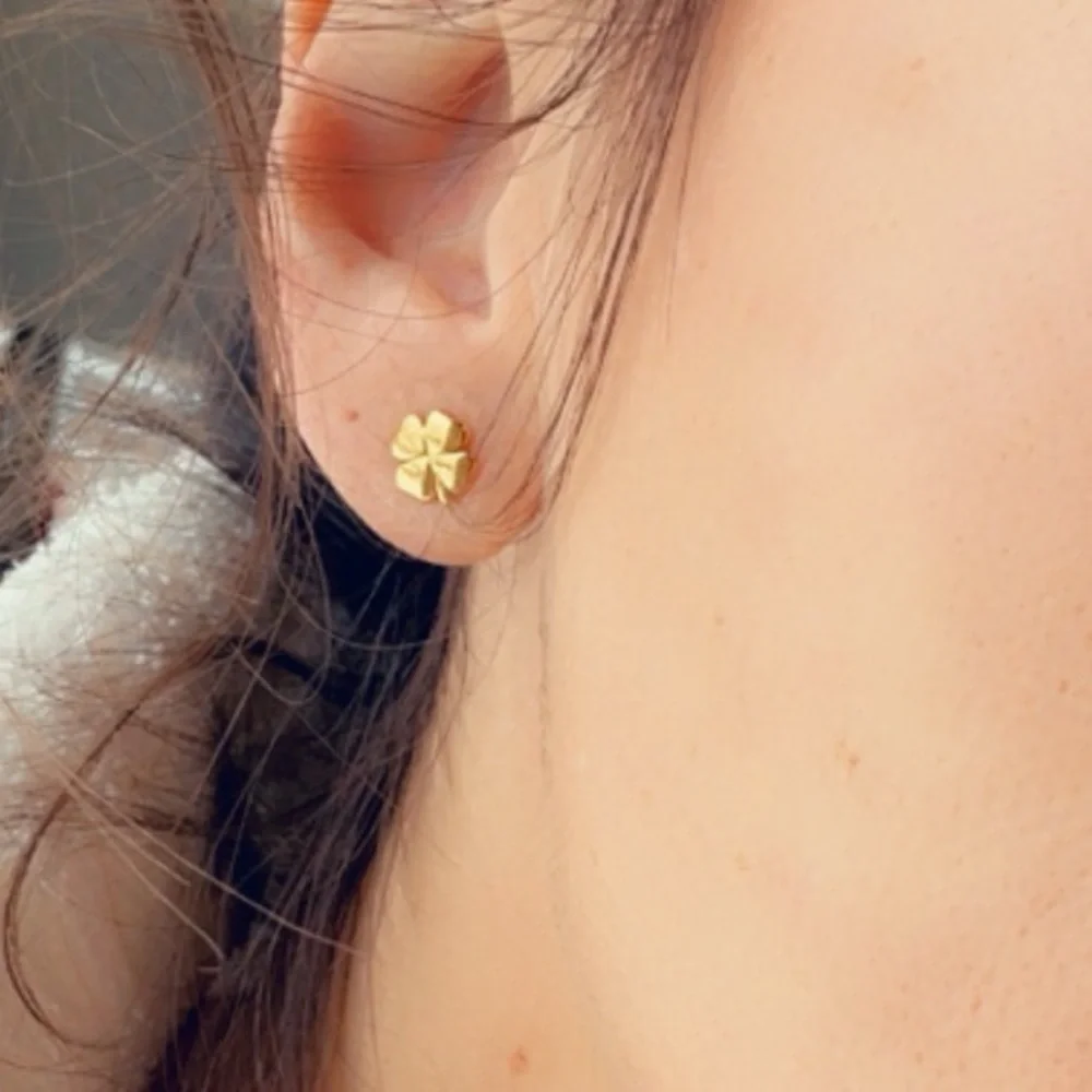 14k Gold Vermeil Shamrock Lucky Clover Stud Earrings
